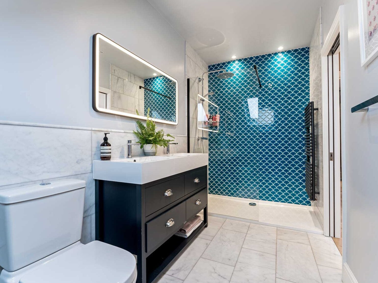 London-Loft-Family-Dormer-loft-conversion-ensuite-bathroom2
