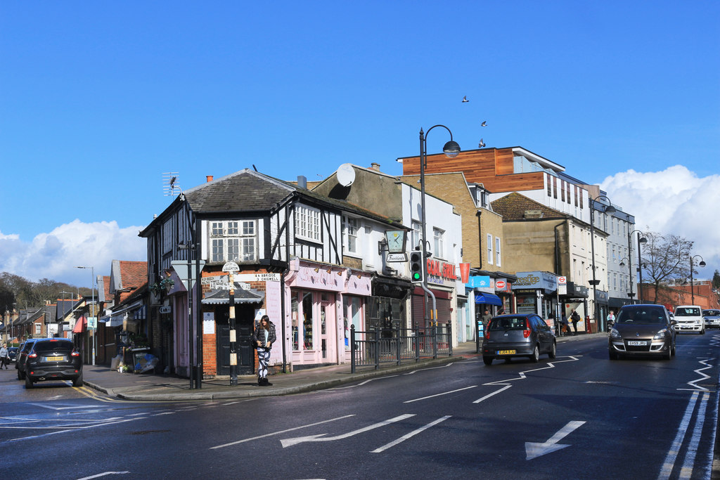 London Loft Family_Where we work_loughton